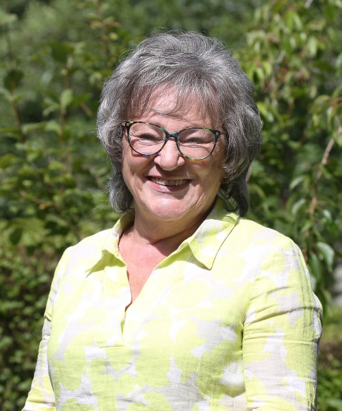 Patricia  Robinson